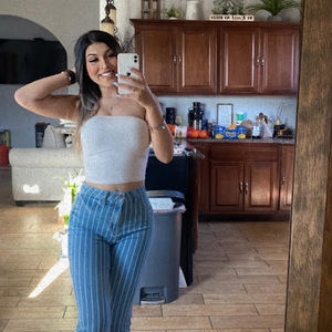 Meet your Posher, Aimee